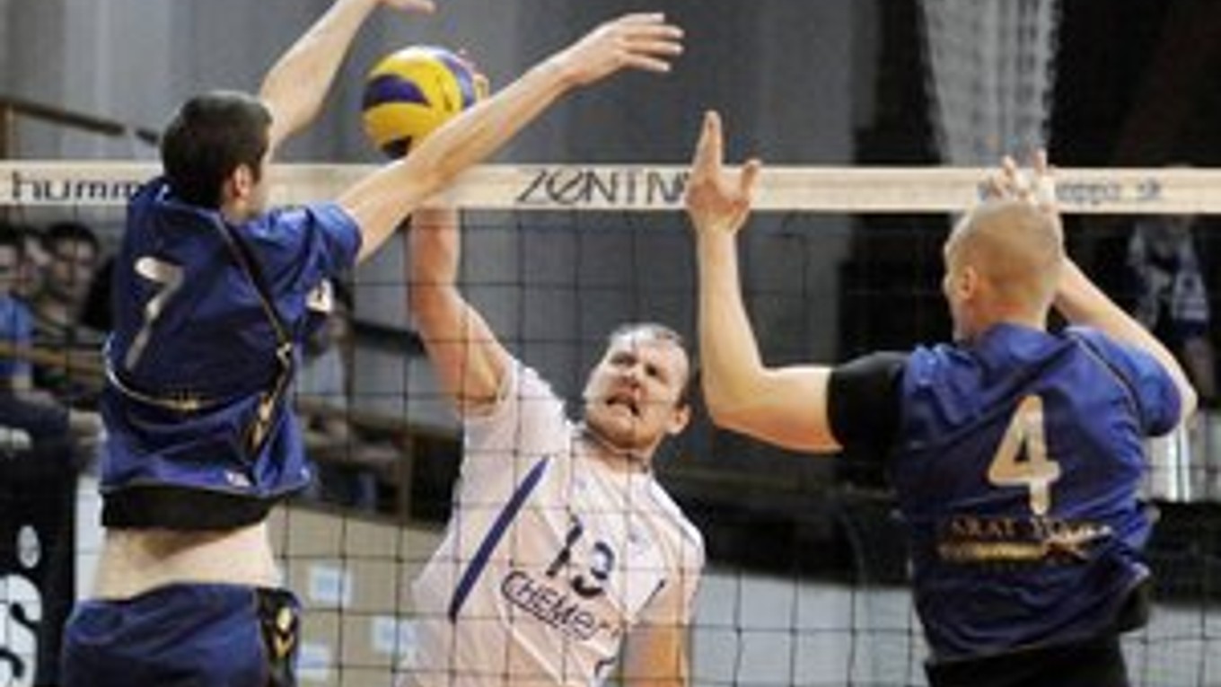 Miroslav Jakubov. Dohodol sa s nemeckým RWE Volleys Bottrop.