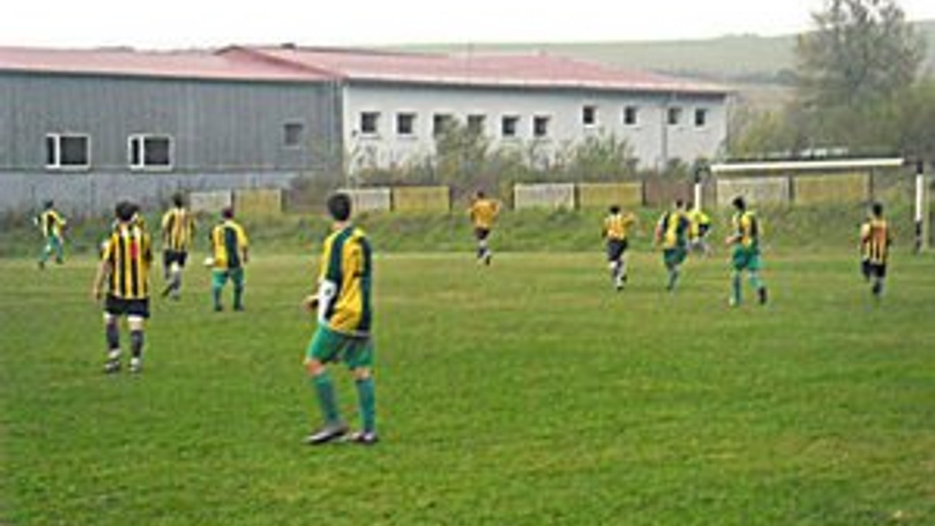 Zvíťazili. Plaveč si poradil so Š. Jastrabím.