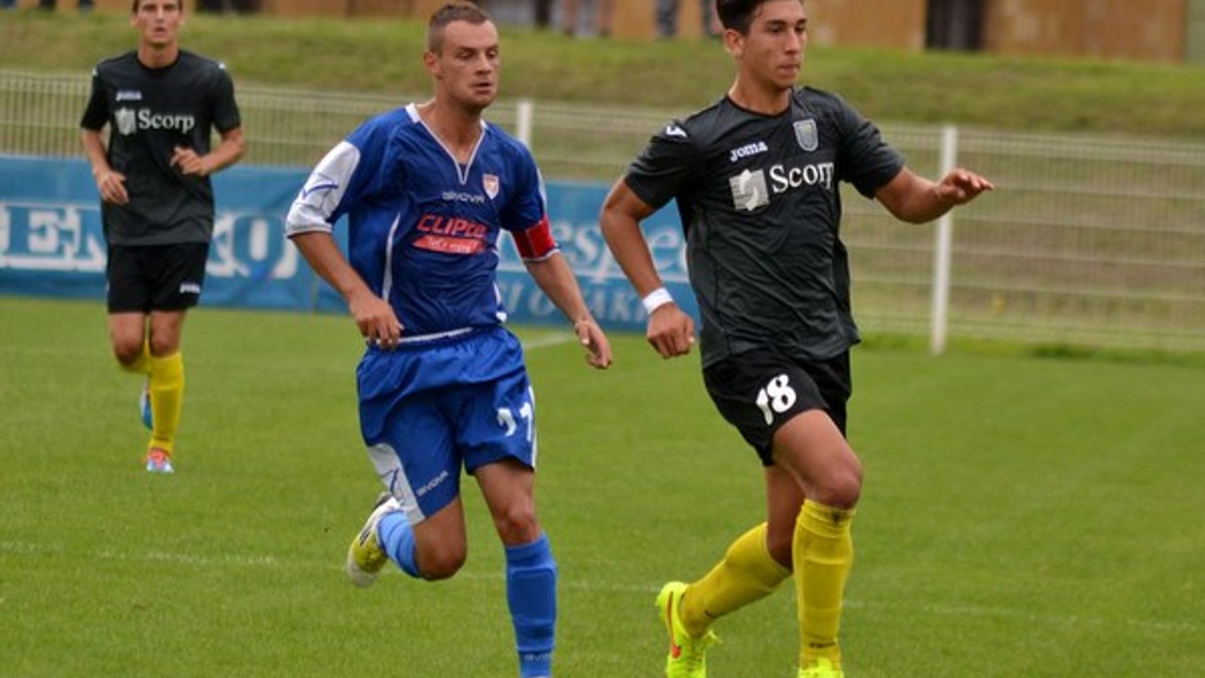 Gemerčanom majú čo vracať. Na ich pôde utŕžili prvú prehru v sezóne.