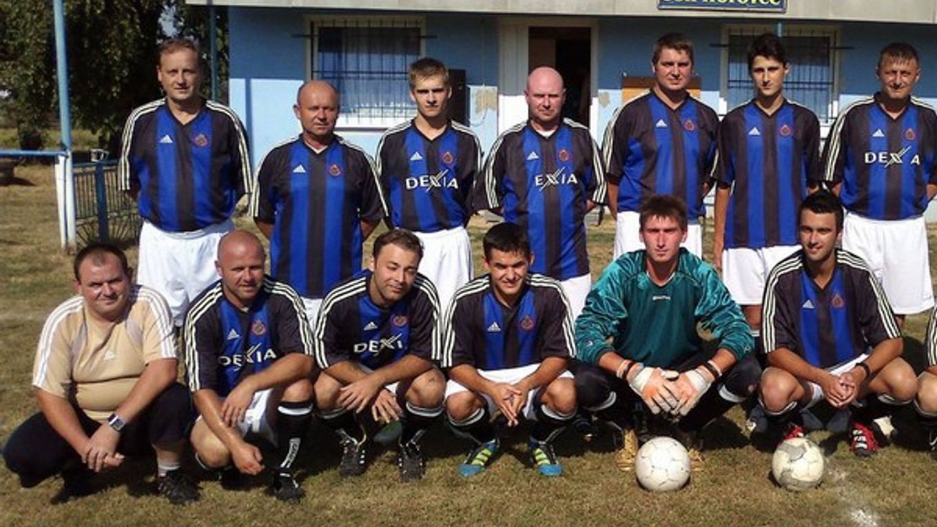 Futbalisti Horoviec, ktorí hrajú v prvej triede. V nedeľu stratili prvé body v sezóne, prehrali na pôde Romy Pavlovce nad Uhom.