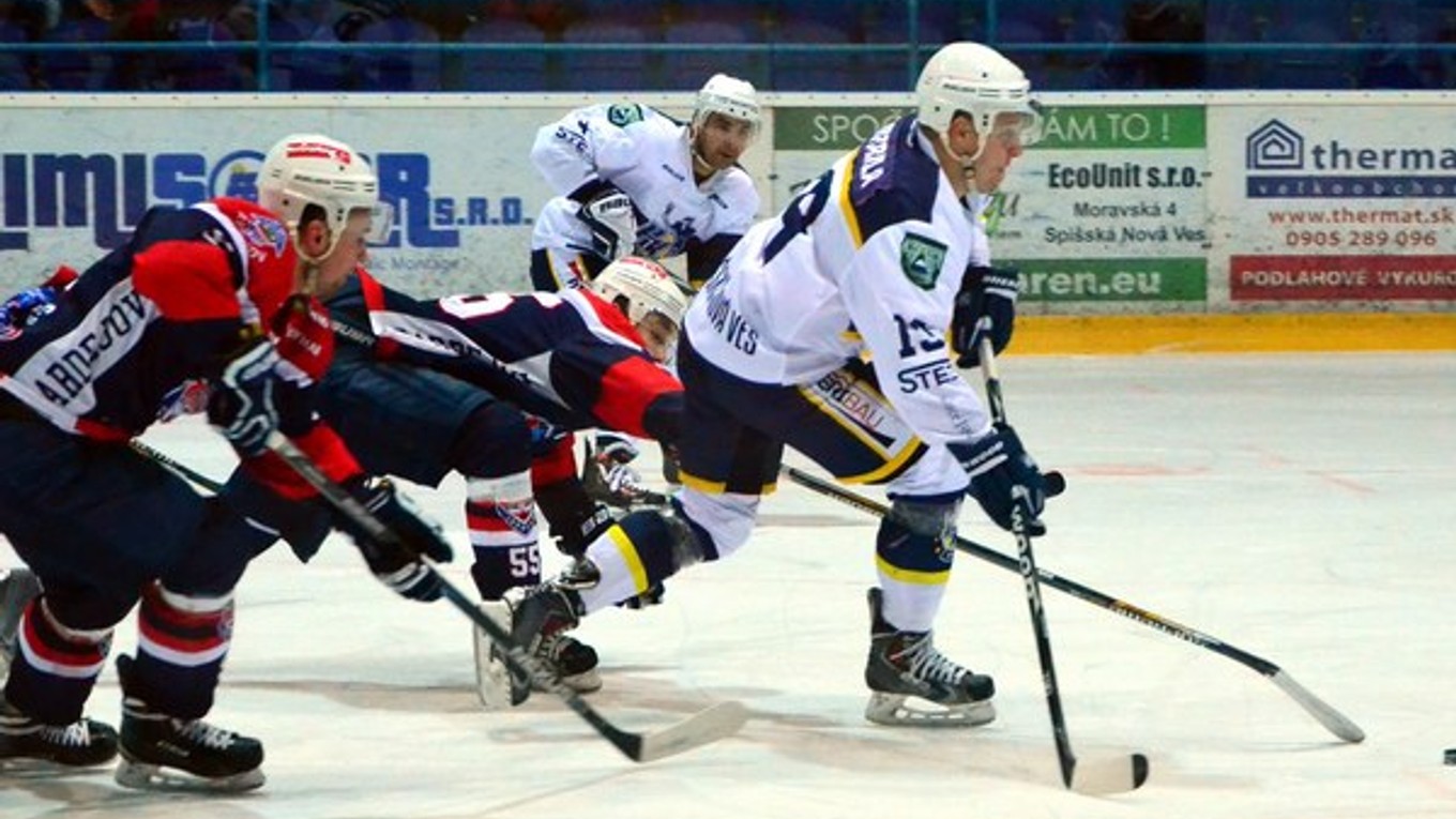 Hokejisti s novým riaditeľom. Na najdôležitejšiu stoličku si sadol Roman Garaj.