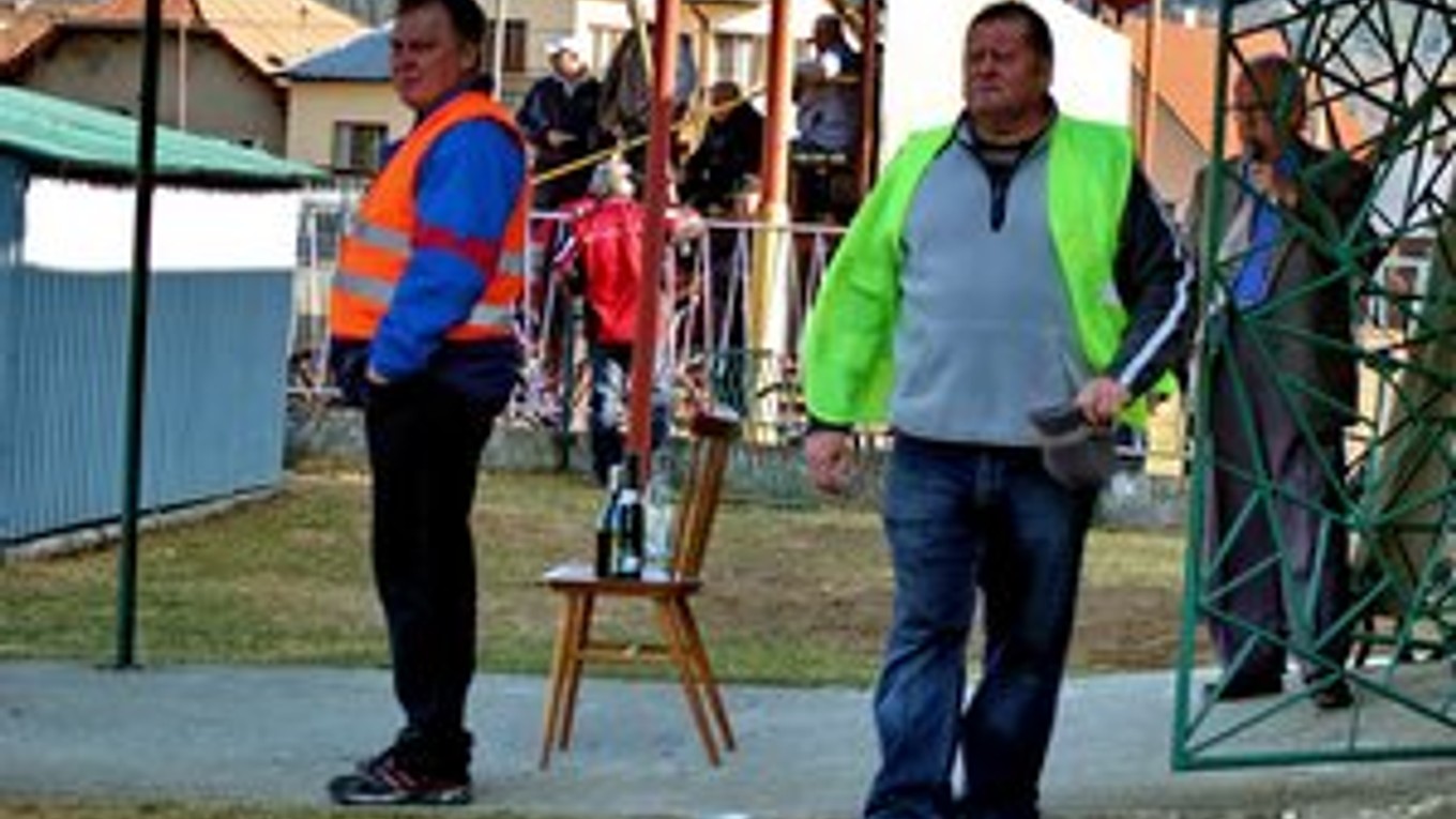 Čo sa pokazilo? Pokazil sa Vlašanom autobus, alebo zlyhalo niečo iné? Šéf klubu Vladimír Baloga tvrdí, že autobus.