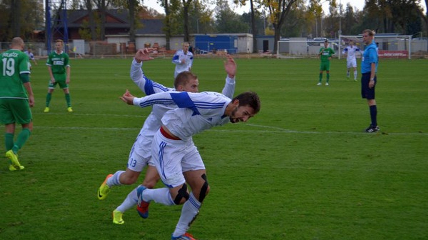 Úspešná jeseň. Popradčania zimujú v hornej šestke.