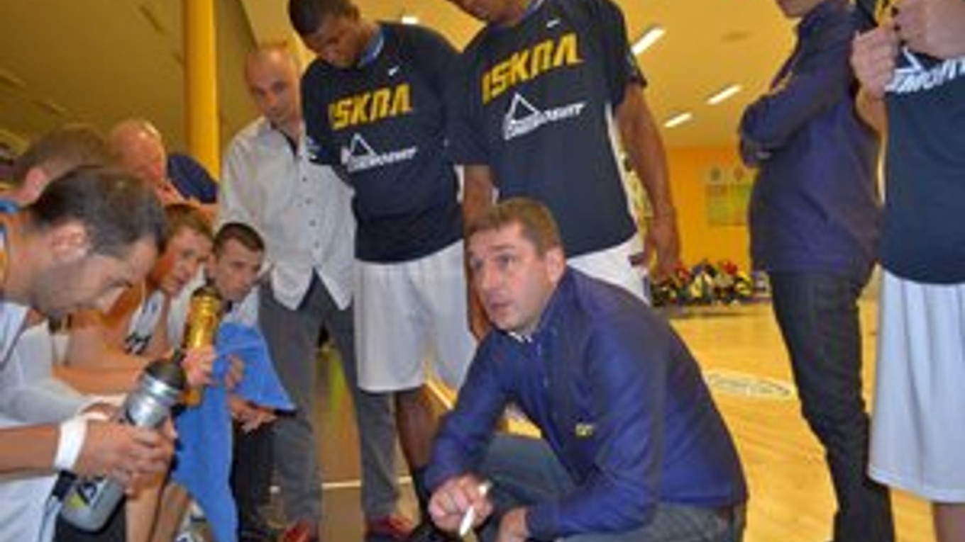 Ján Drobný. Aj proti Bystrici bude koučovať mužstvo.