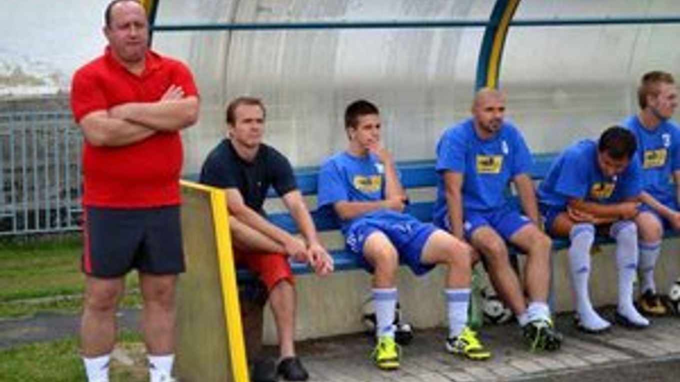 Tréner Ján Kleščík. Na jar chce ísť s mužstvom vyššie.