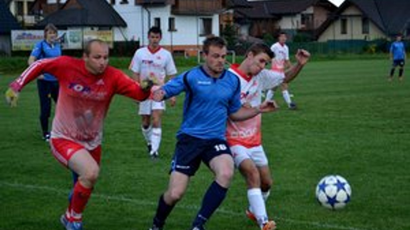 Jasné víťazstvo domácich. Veľká Lomnica porazila Vernár 5:0.