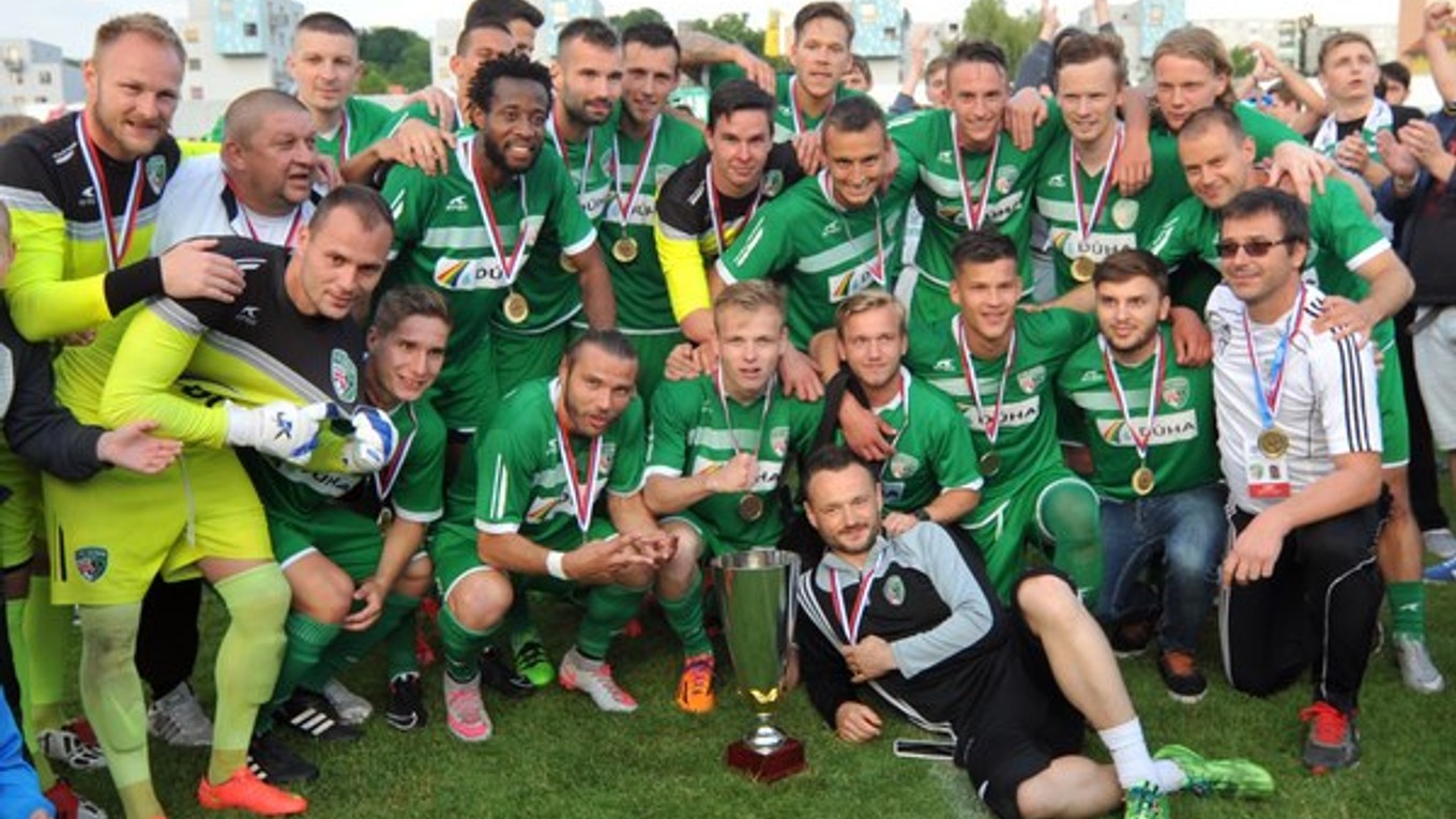 Futbalisti Prešova sa radujú z postupu do najvyššej súťaže.