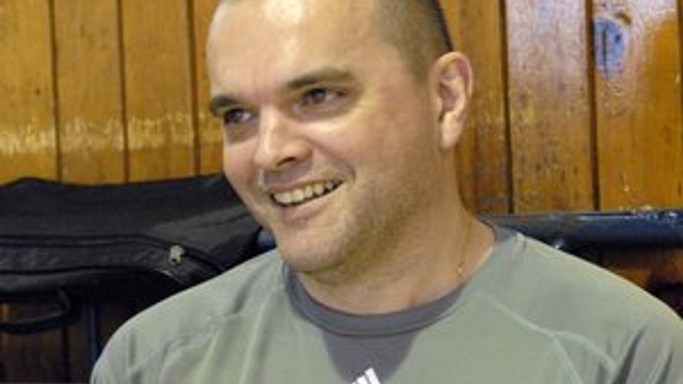 Tréner KB Slávie TU Košice Juraj Gacík.