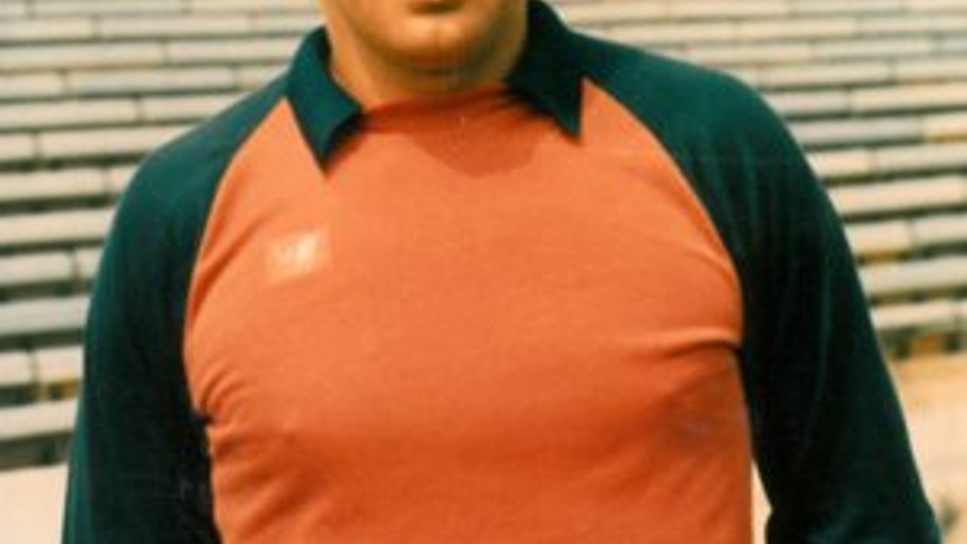 Tibor Matula. Patril medzi vynikajúcich brankárov.