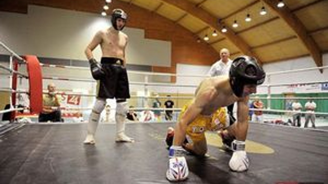 Víťaz. Miroslav Madzin (stojí) sa mohol tešiť zo zlata.