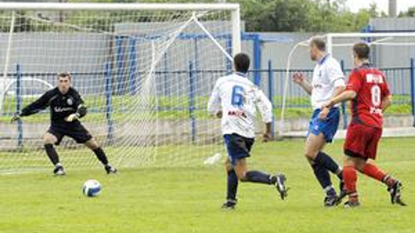 Krásna mala viacero príležitostí, ale brankára Giraltoviec Štefaníka neprekonala.