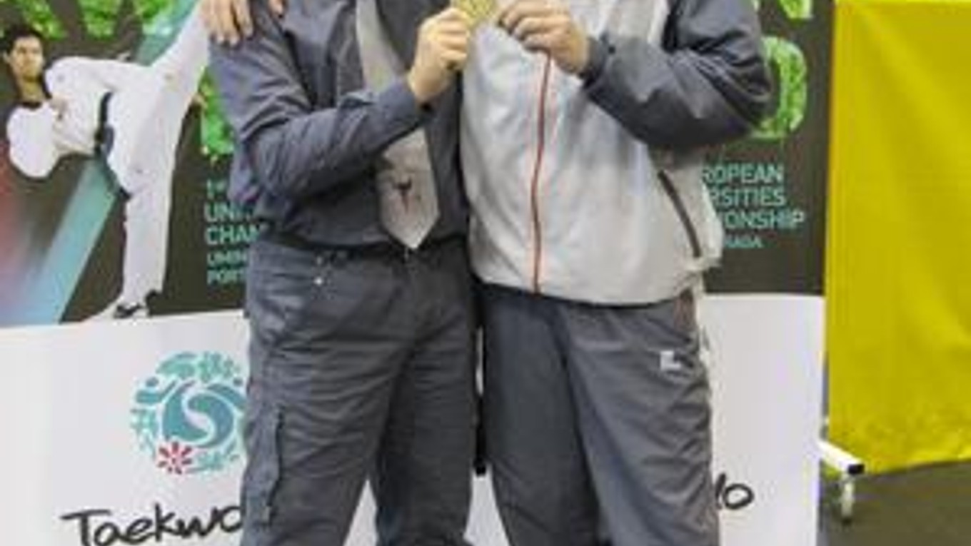 M. Švec (vľavo) so svojím zverencom T. Kališkom.