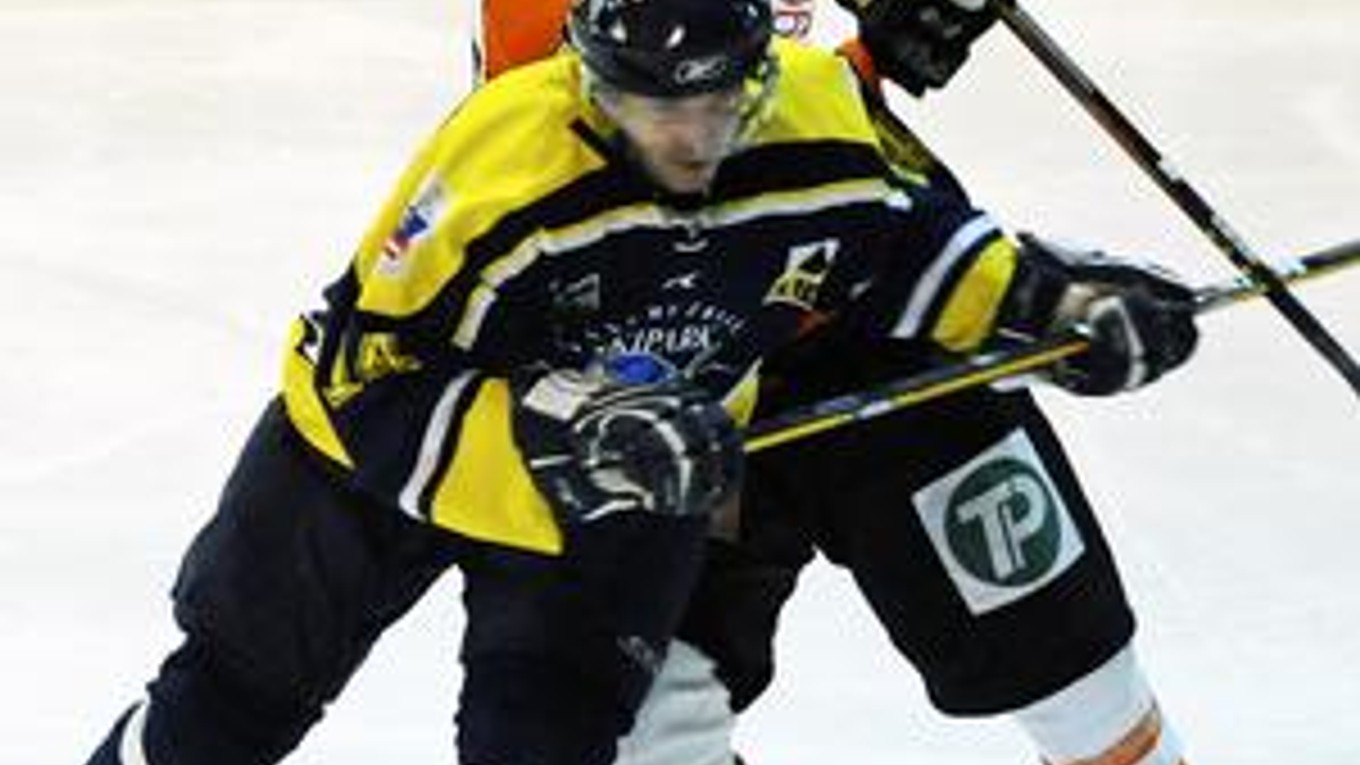 Slavomír Pavličko. Veterán by mal pomôcť nováčikovi medzi elitou.