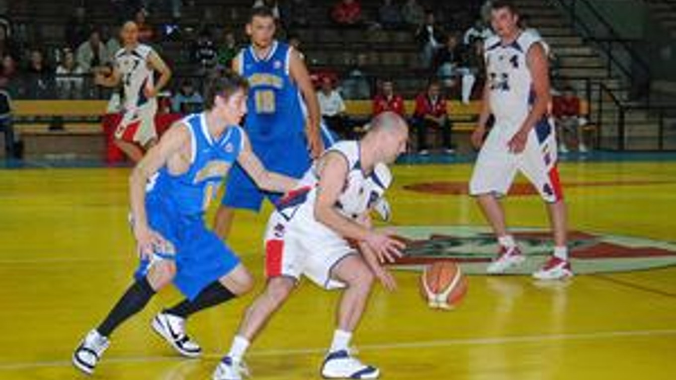 Neúspešný štart. Technici na michalovskej pôde nezabrali.