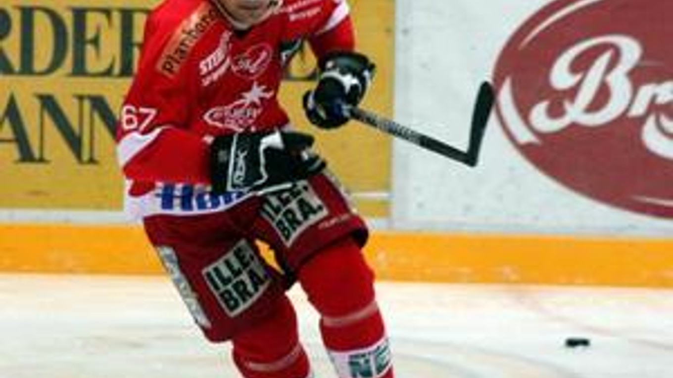 Posila. Henrik Höglund ešte v drese švédskeho Leksandu