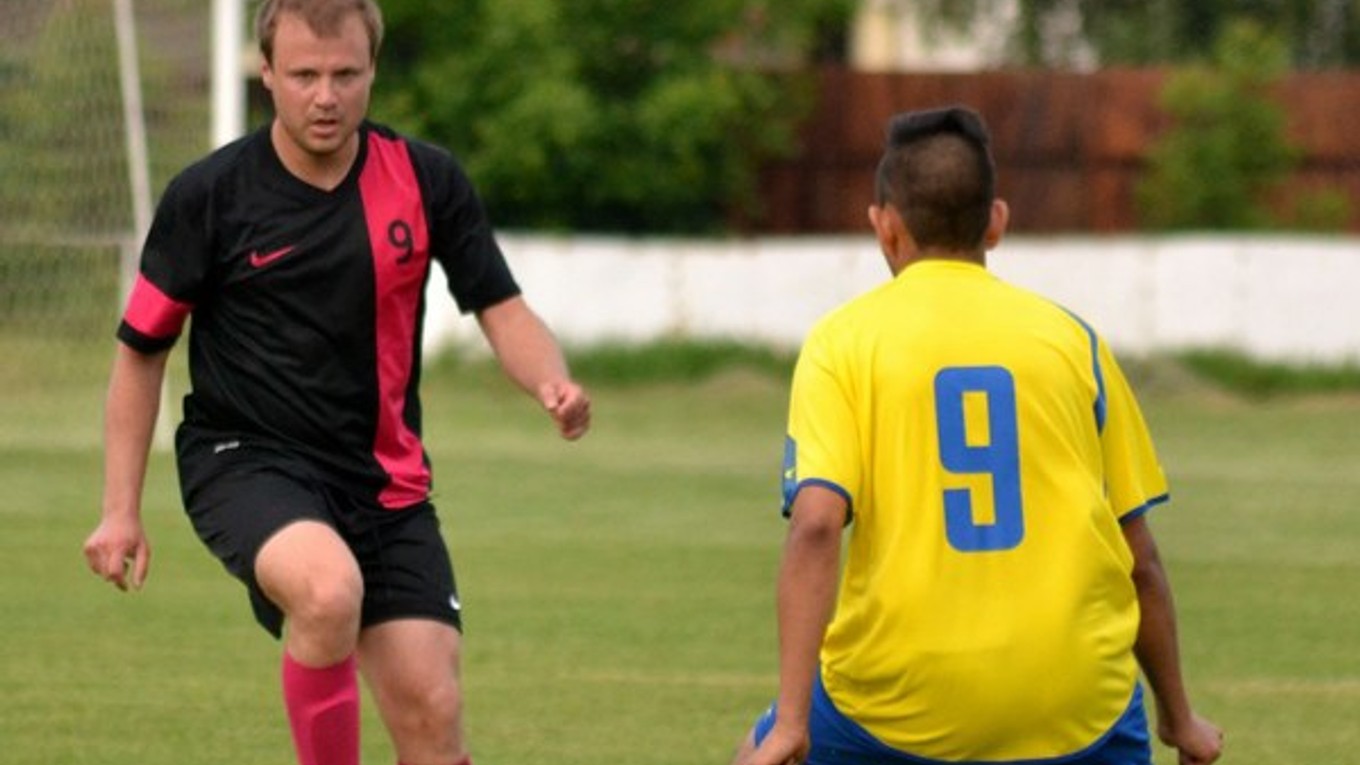 Prestúpil ku konkurentovi. Andrij Havryliv (vľavo) išiel z V. Kapušian do Strážskeho.