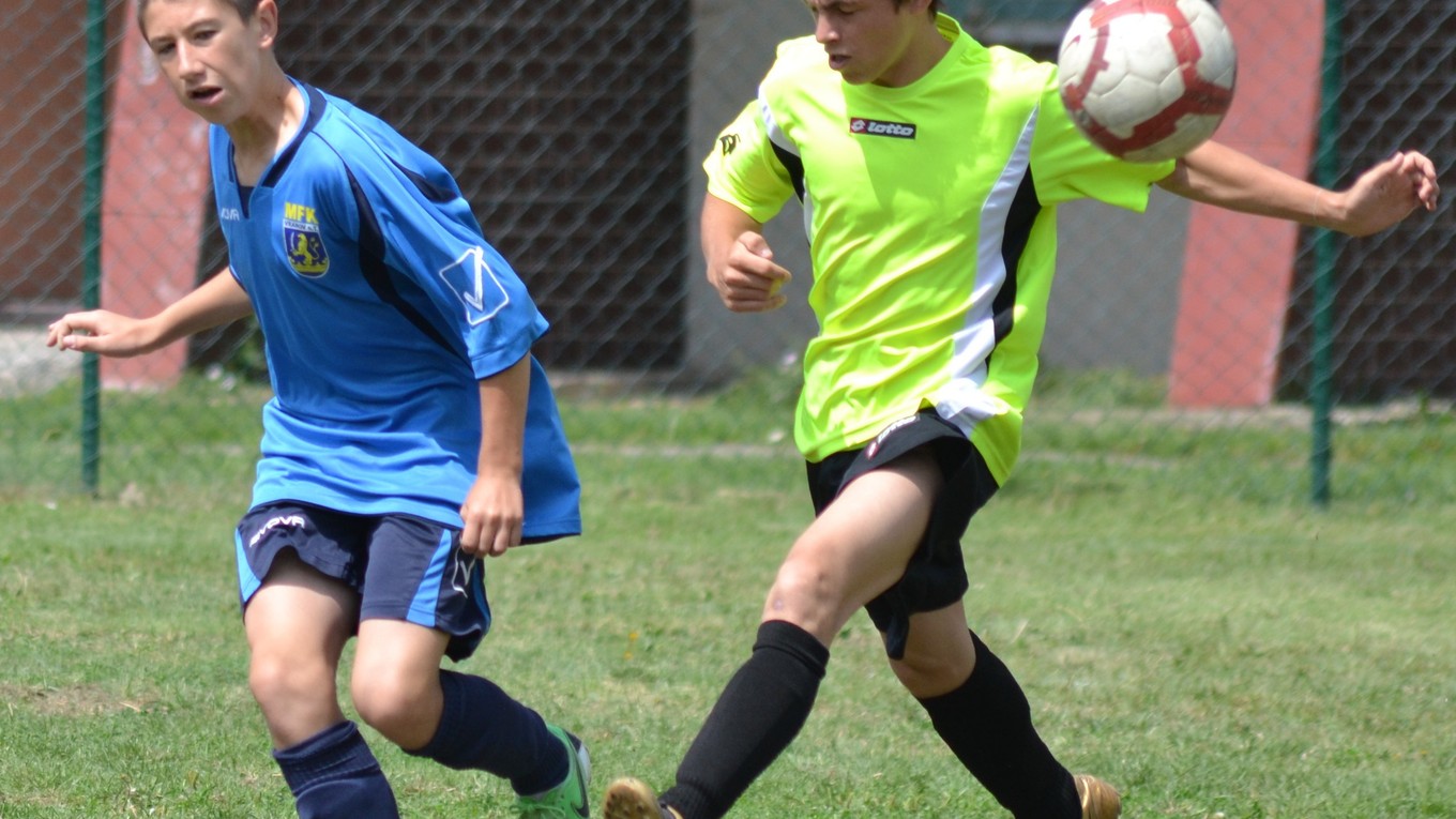 Memoriál Antona Titka. Zahralo si na ňom deväť žiackych družstiev. 