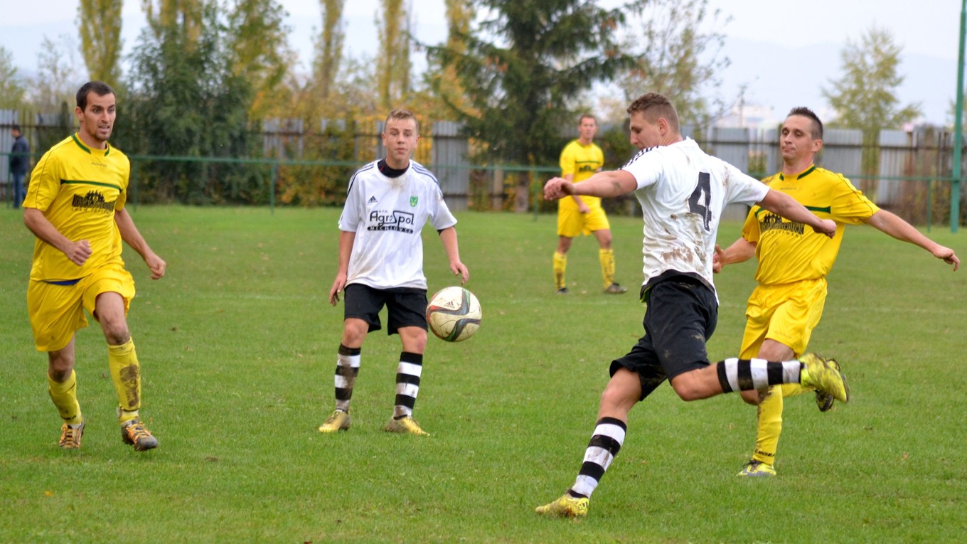 Lastomír si doma poradil s Trakanmi. Zabodoval po piatich prehratých zápasoch.
