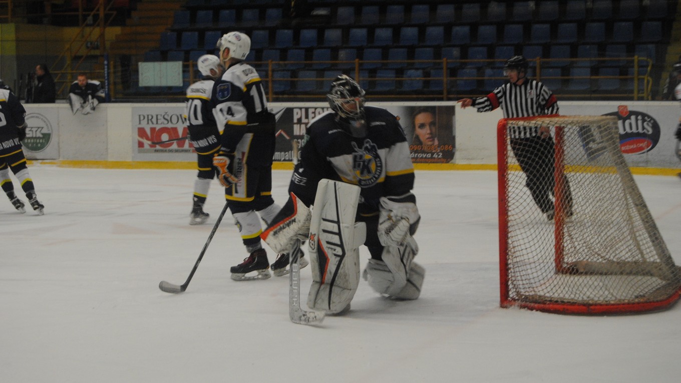 Jeden z deviatich gólov v sieti Sp. Novej Vsi.