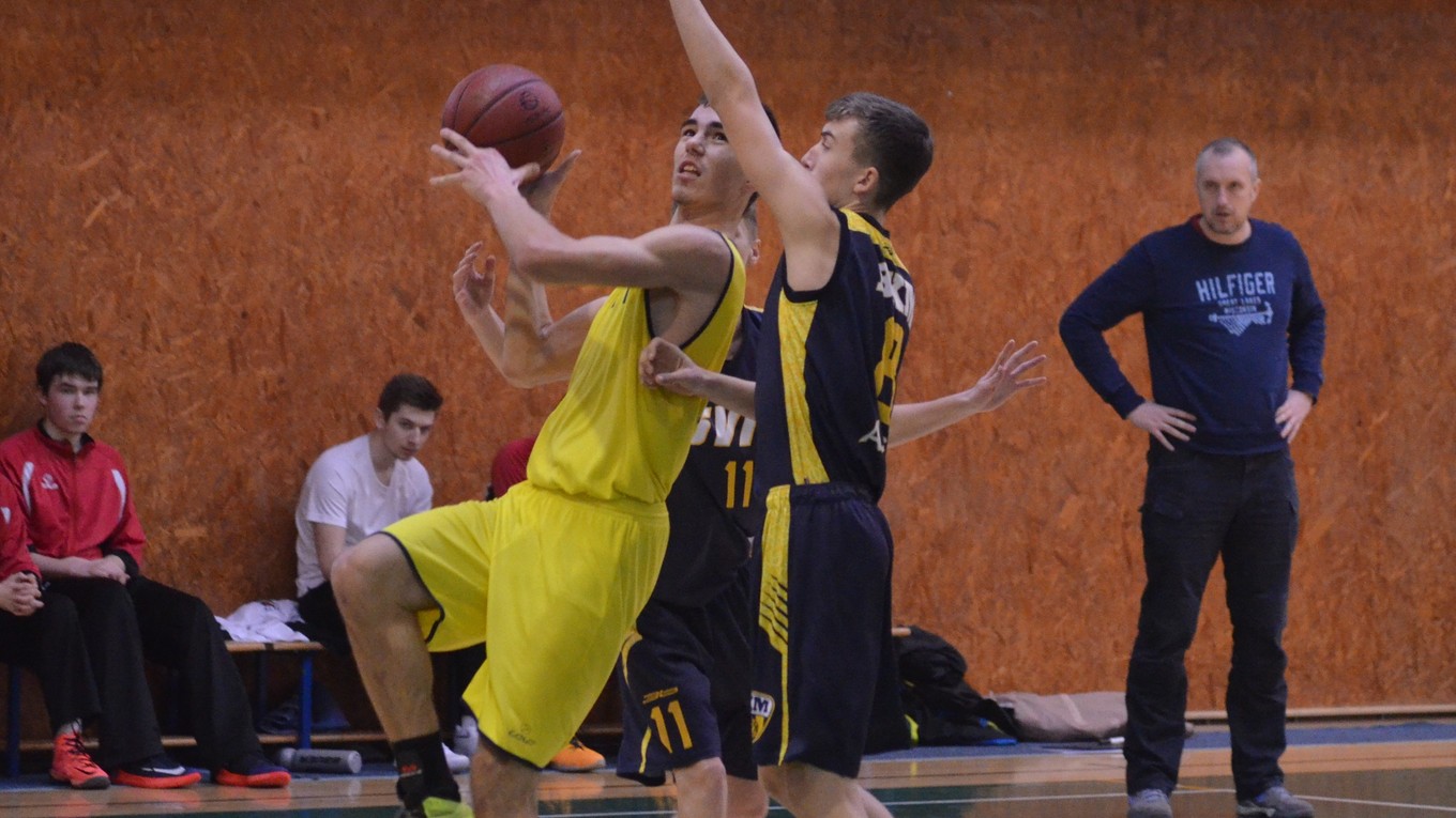 Michalovskí kadeti doma tesne podľahli Svitu.