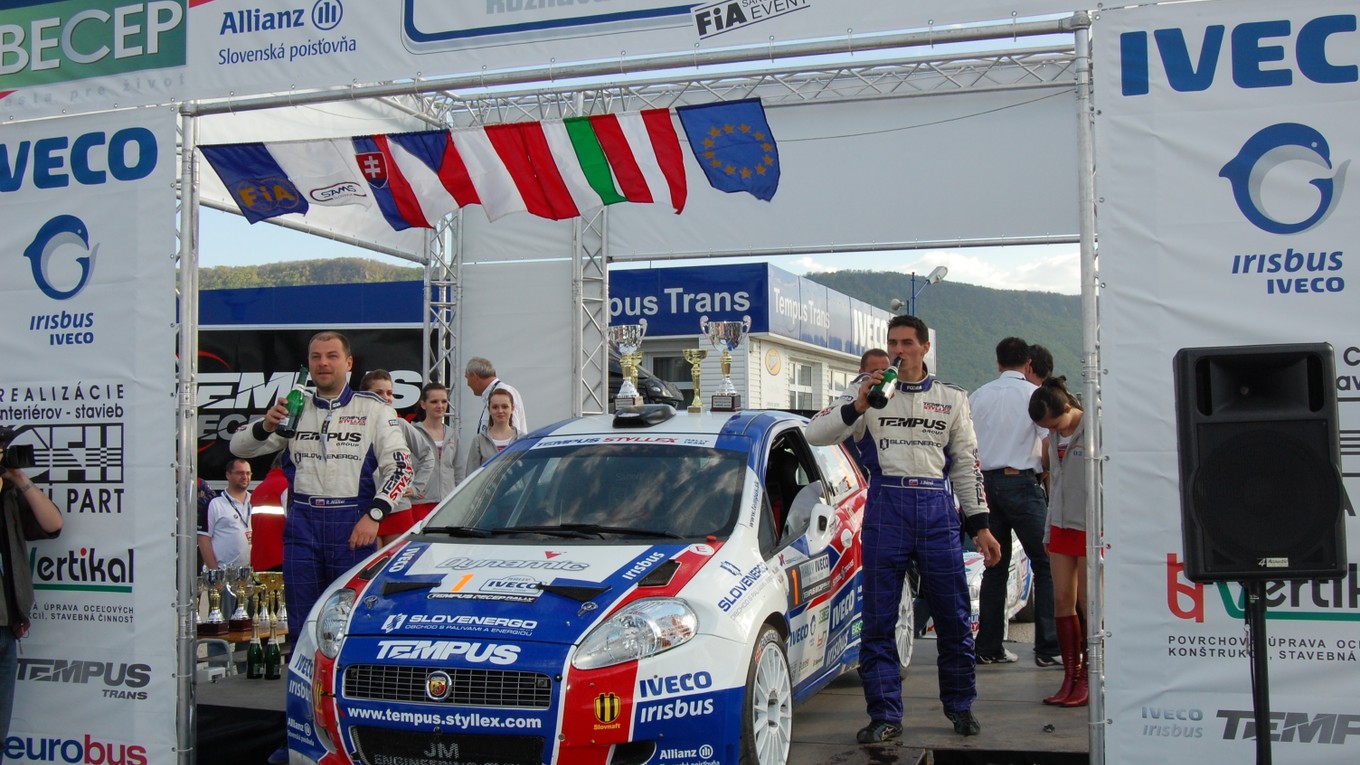 Víťazom ostatnej 9. Rally Iveco Rožňava v roku 2008 bola posádka J. Béreš ml./ R. Müller.