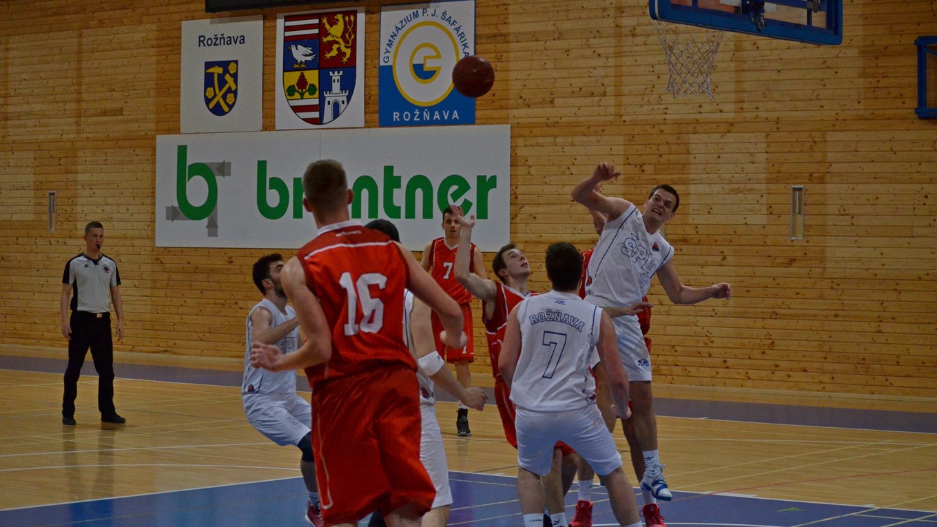 Basketbalisti ŠPD Rožňava hostili v prvom kole play off súpera z Levoče.