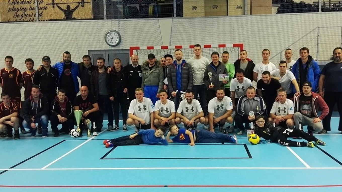 Úvodný ročník Futsal ligy pod Tatrami je za nami. Súťaž odštartovalo desať mužstiev, dokončilo ju deväť.