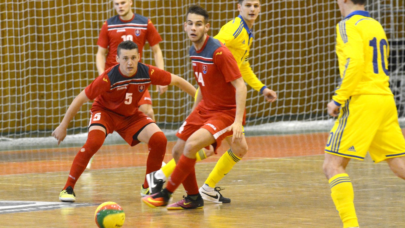 Slovenskí futsalisti nestačili na Ukrajinu. Ukrajine podľahli v oboch stretnutiach. 