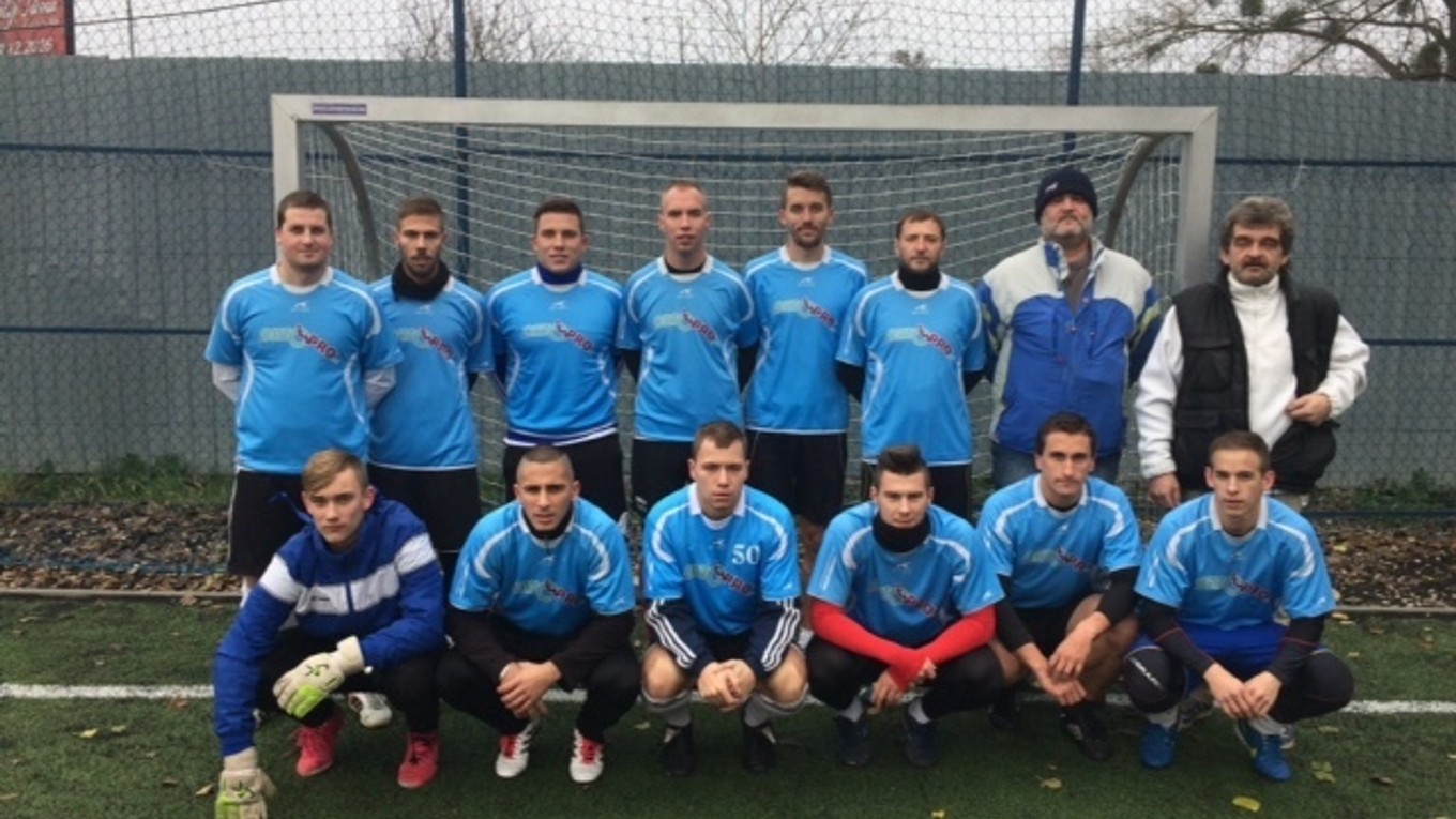 Víťazi košickej miniligy. Káder celku Ortopro plus.
