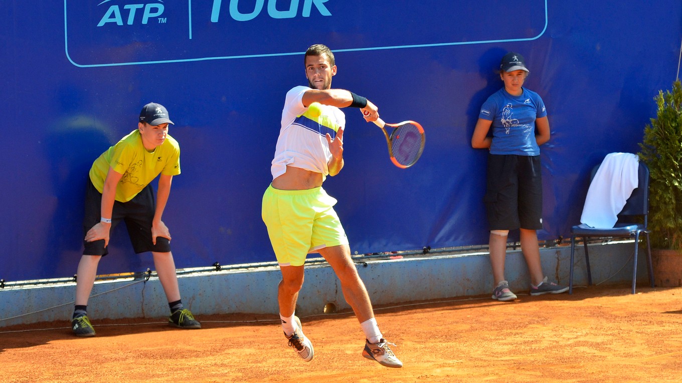 Laslo Djere zo Srbska počas finále tenisového turnaja Poprad – Tatry ATP Challenger Tour 2017 v Poprade.
