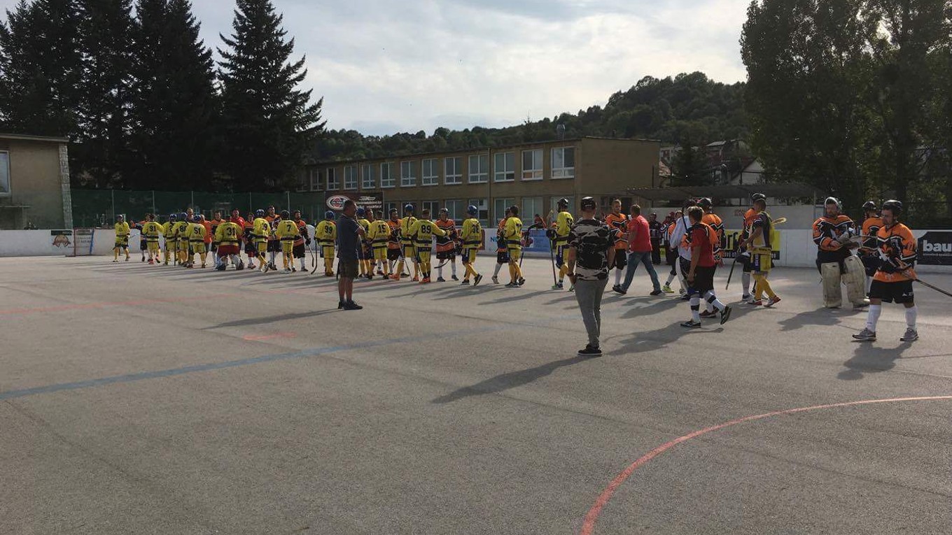 Kežmarskí hokejbalisti odštartovali sezónu na výbornú. 