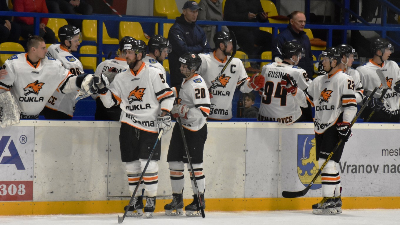 Michalovčania „doma“ vo Vranove nad Topľou ešte neokúsili trpkosť prehry.