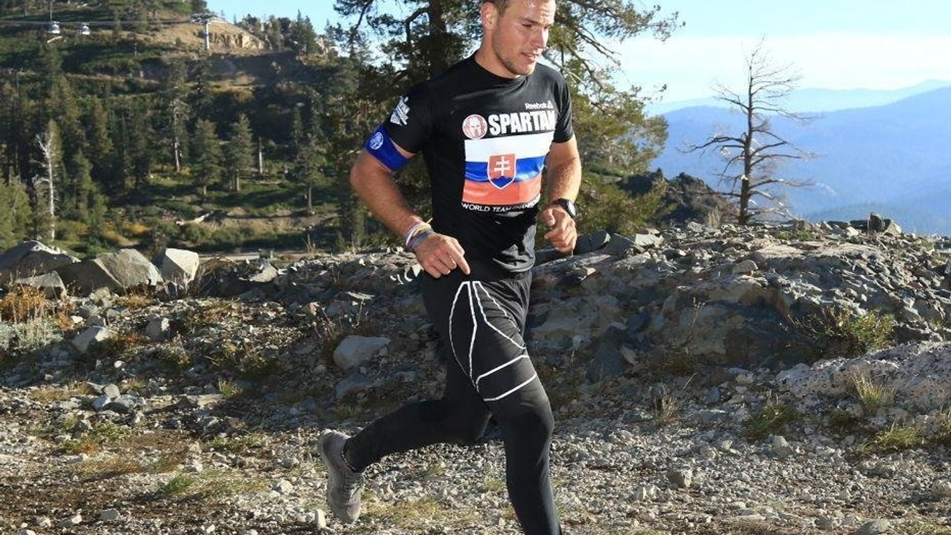 Jakub Haviarik na trati pretekov majstrovstiev sveta v Spartan Race v USA.