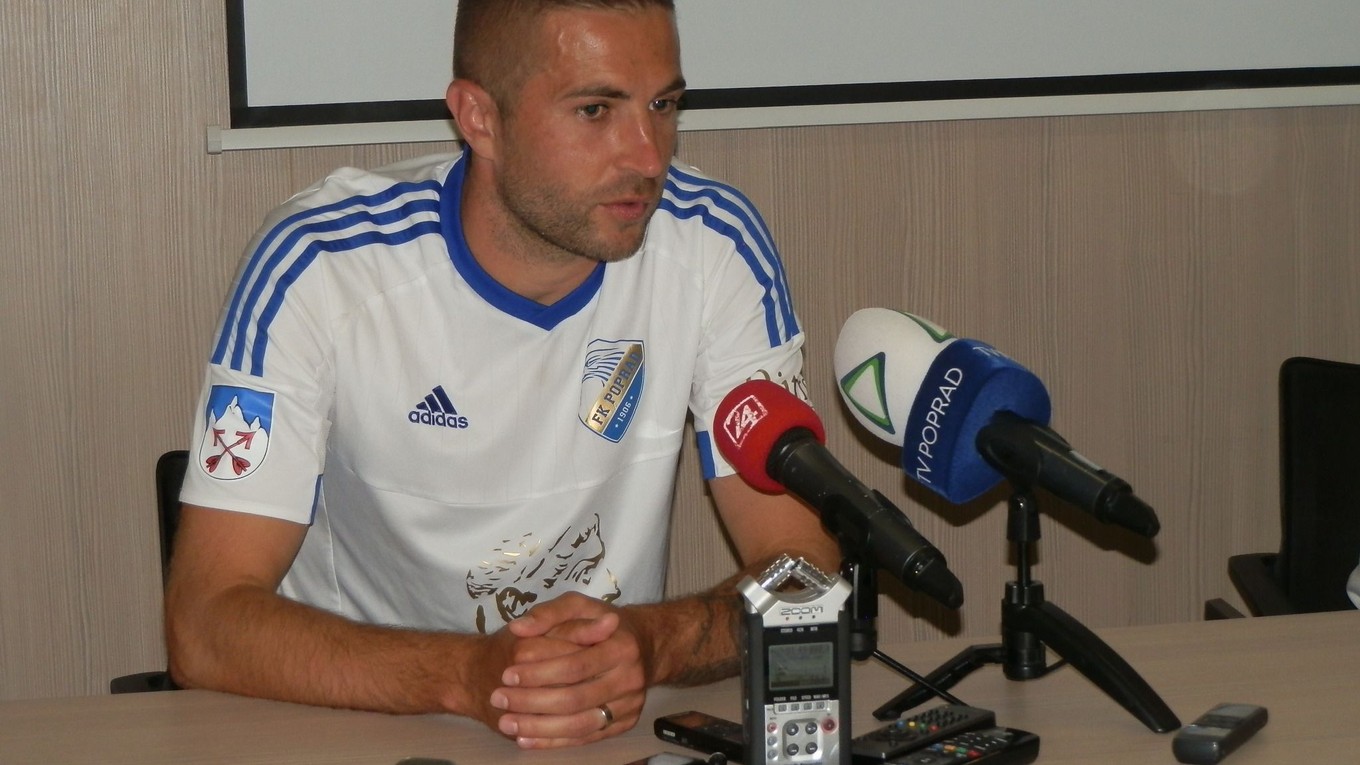 Hrajúci kormidelník popradského tímu a bývalý reprezentant Stanislav Šesták.
