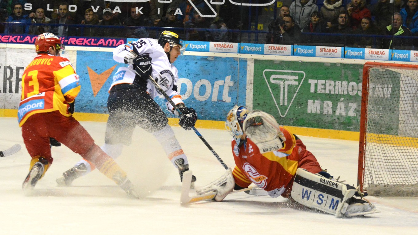Košičania dvakrát prehrávali, ale Trenčín nakoniec zdolali 4:2. Misky váh naklonili na svoju stranu v záverečnej desaťminútovke.