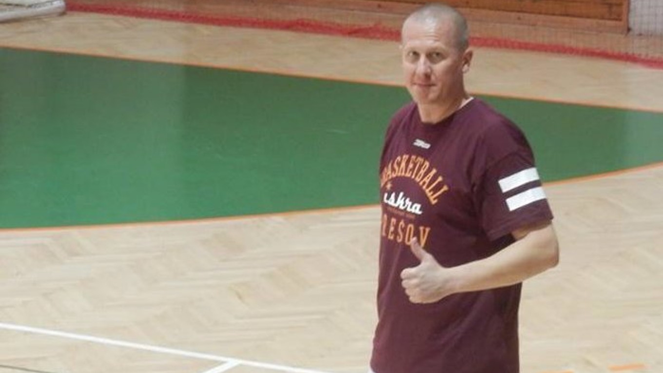 Tréner Miloš Bizub mohol byť po zápase spokojný.