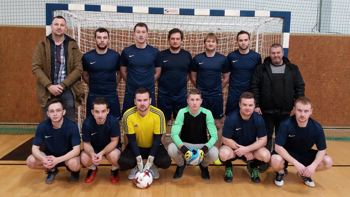 Víťazný kolektív OŠK Tušice TNV. 