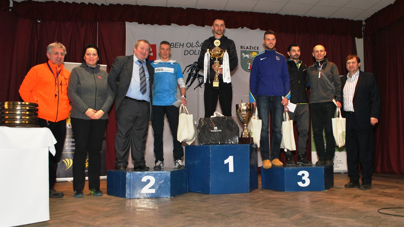 Najlepší muži. Spolu s organizátormi.