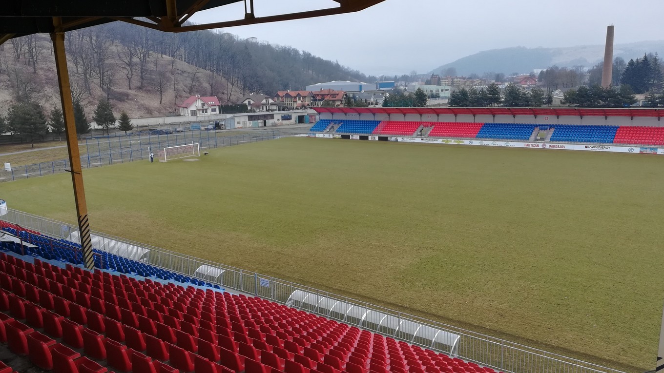 Bardejovský štadión ešte nie je pripravený.