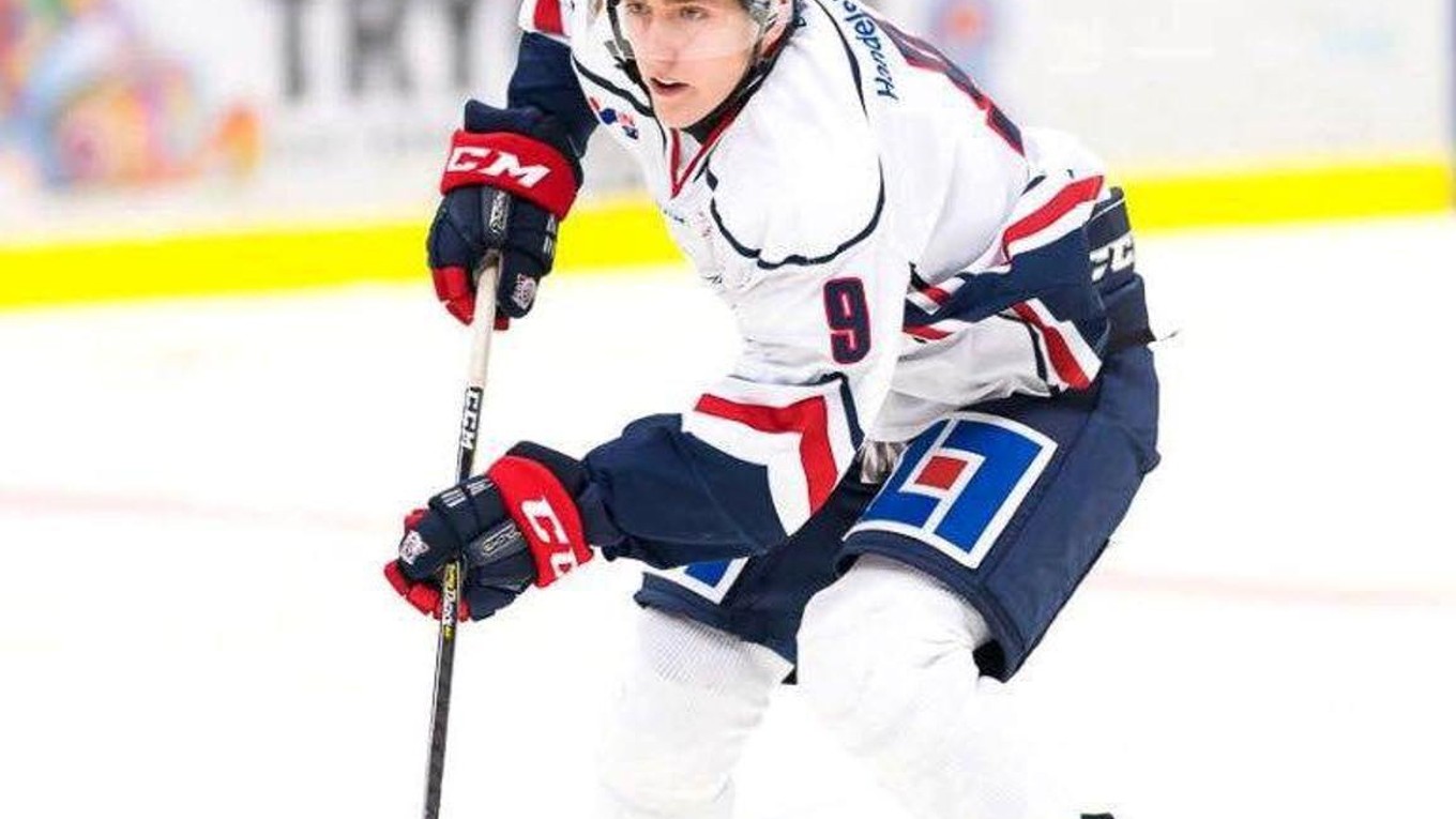 Talentovaný útočník Pavol Regenda v drese švédskeho juniorského celku Linköping HC.