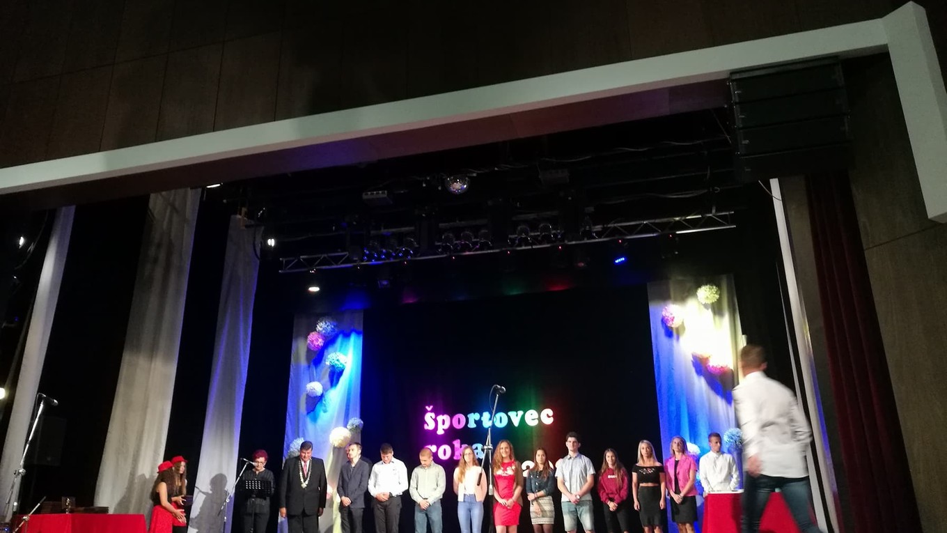 Ocenenie za celoročnú drinu. Najlepších športovcov a kolektívy ocenili. 