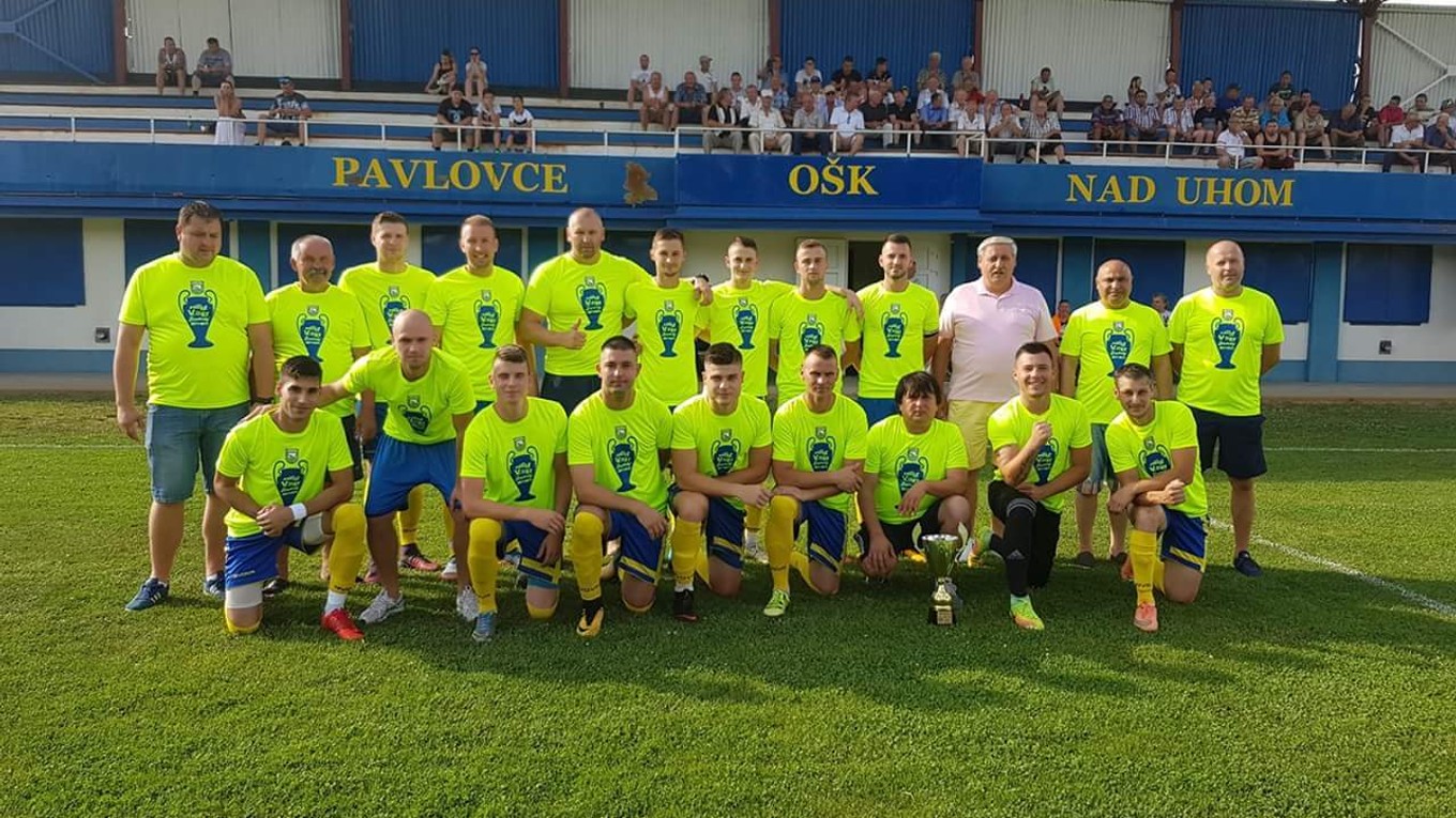 Mužstvo OŠK Pavlovce nad Uhom vyhralo piatu ligu Zemplínsku s jasným 11-bodovým náskokom. 