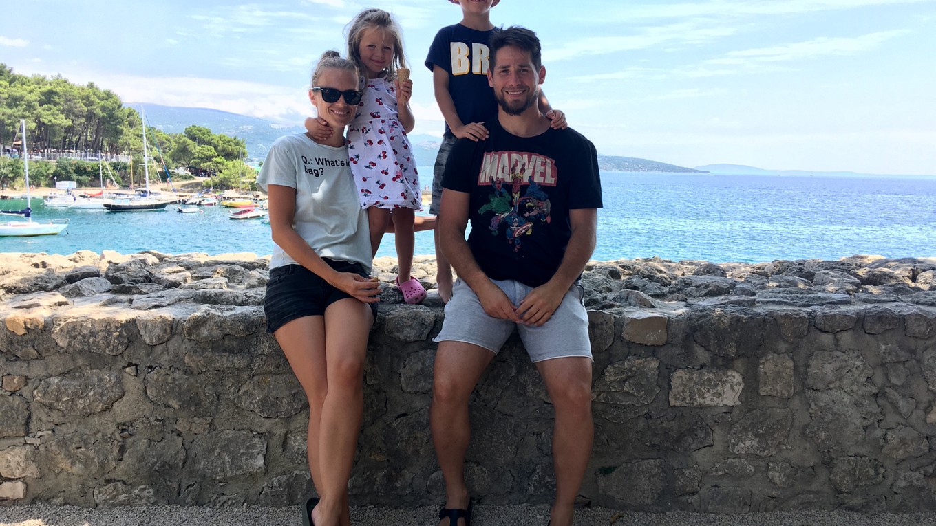 Gabriel Spilar s rodinkou na dovolenke.