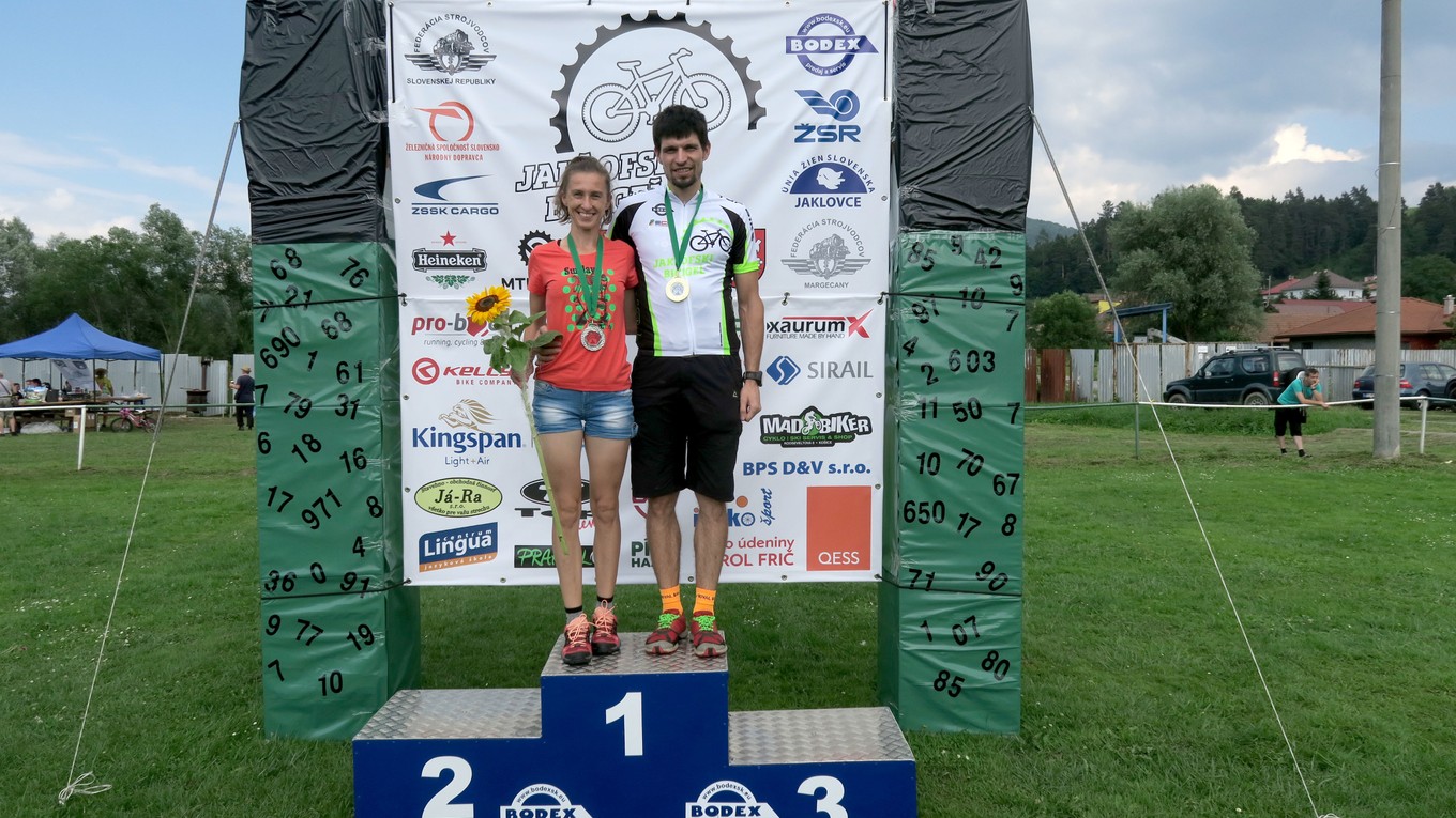 Katarína Lamiová s manželom Michalom po cyklistickom MTB maratóne v Jaklovciach.