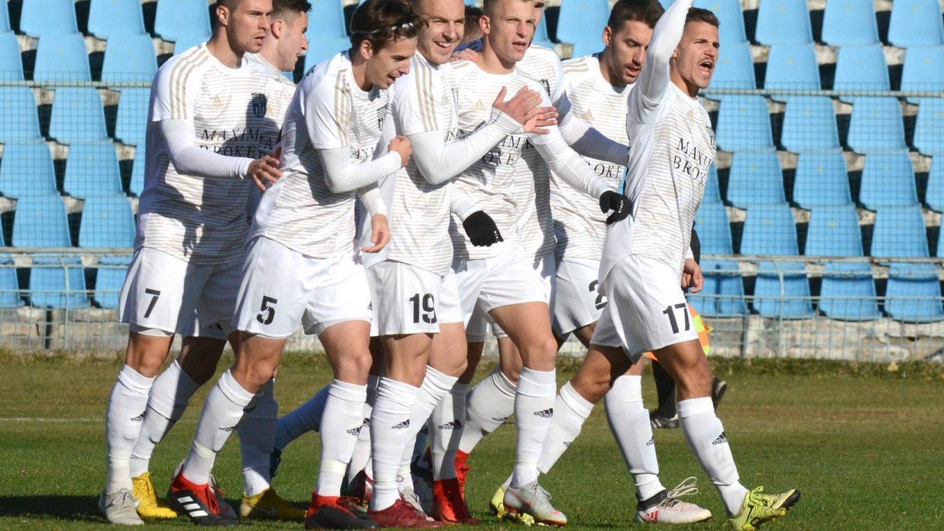 Hráči FC Košice zatiaľ v drvivej väčšine zápasov víťazia.