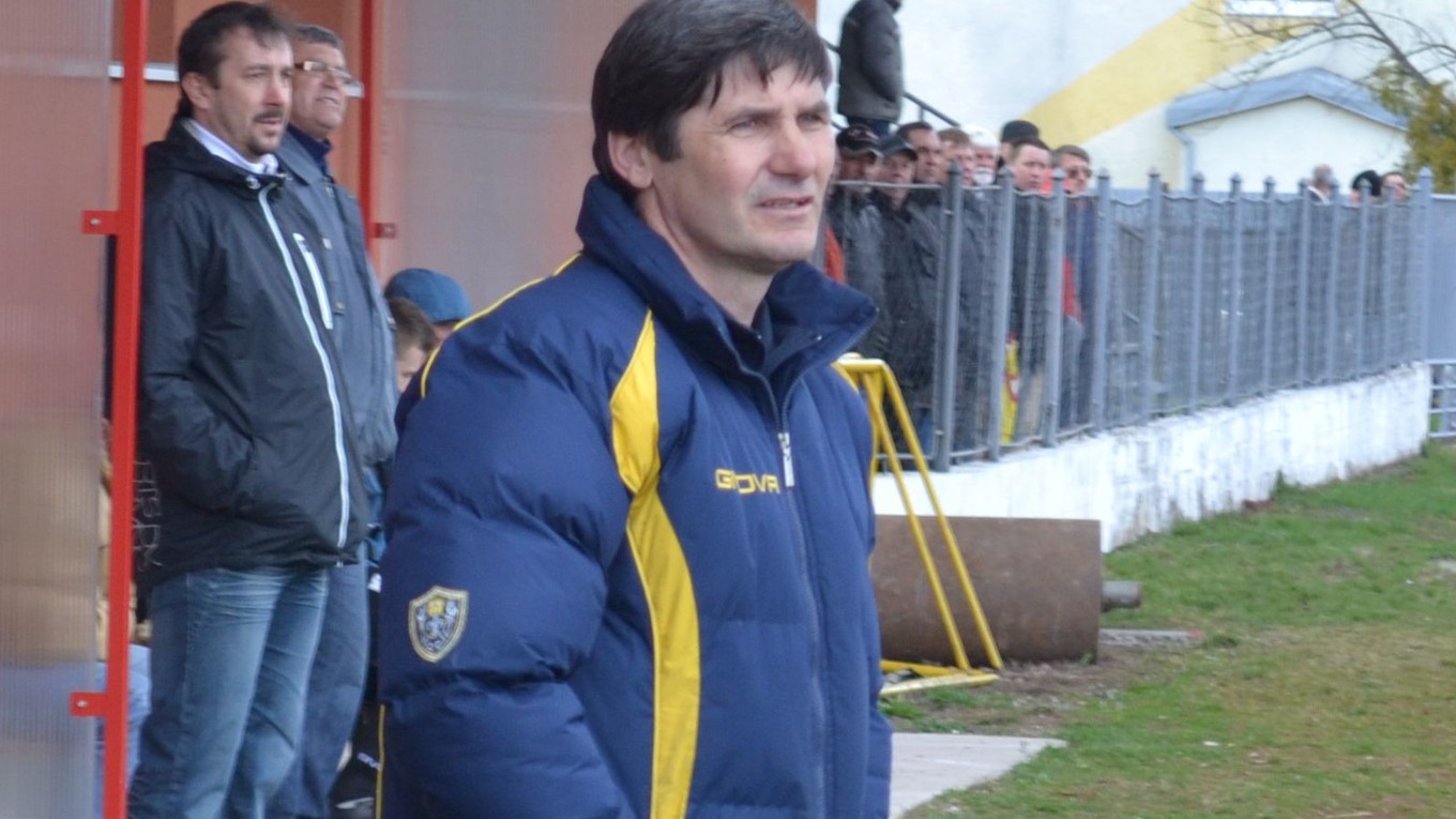 Novým trénerom FK Humenné sa stal 56-ročný Vladimír Sivý.