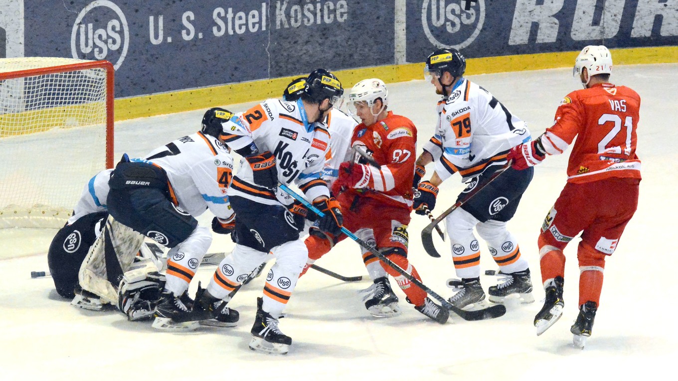 Košickí hokejisti si proti Miškovcu pripísali prvú výhru v novom roku na domácom ľade.