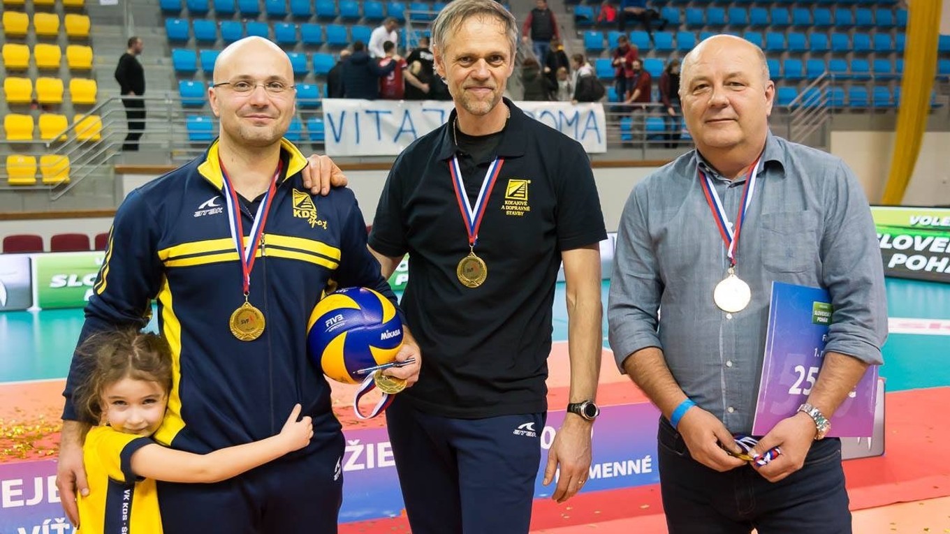 Trojica mimoriadne dôležitých mužov pre VK KDS Šport Košice - zľava Dávid Šalata, Richard Vlkolinský a Milan Šimoňak.