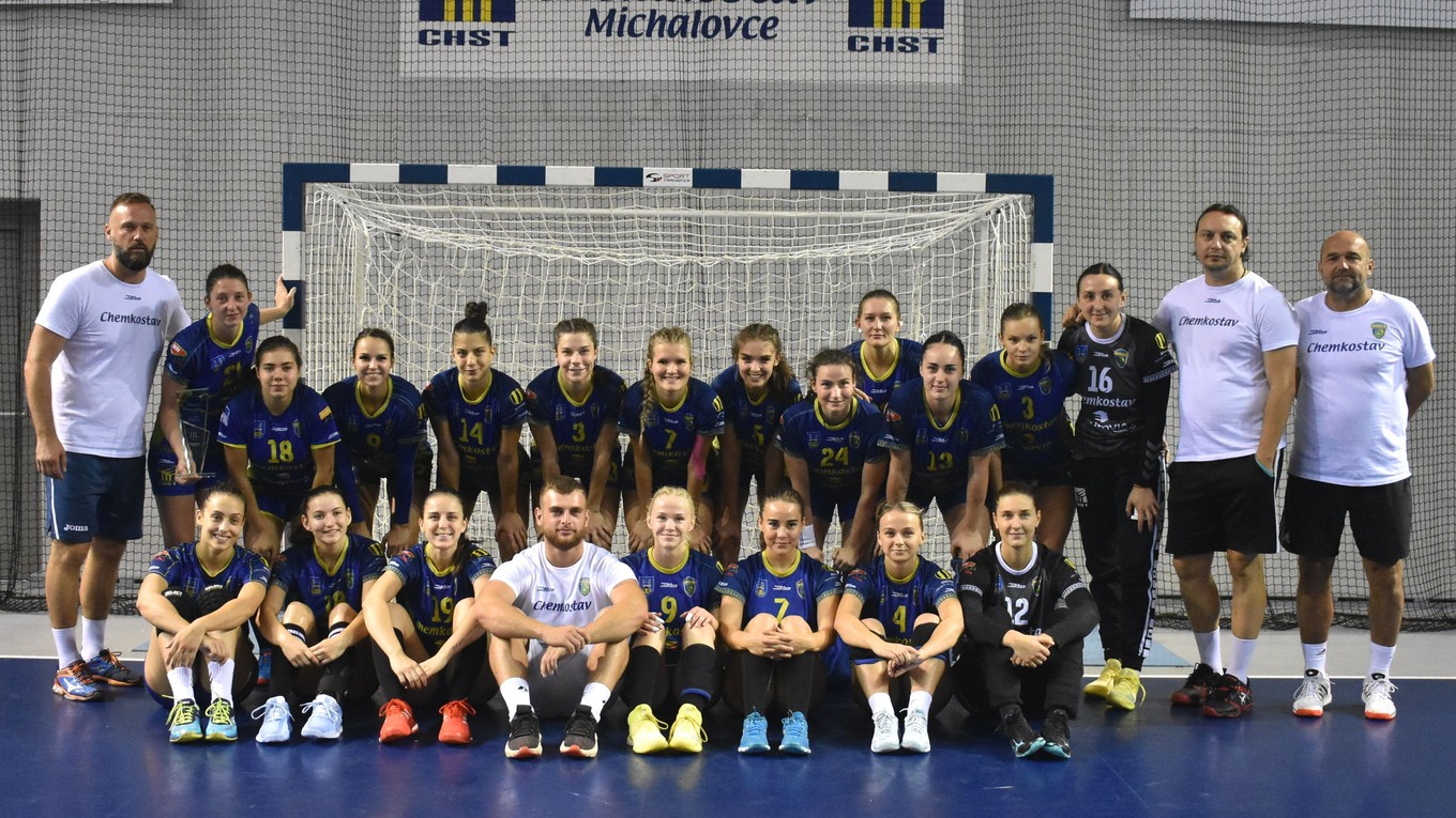 Hádzanárky Iuventy Michalovce na domácom turnaji obsadili konečnú tretiu priečku.