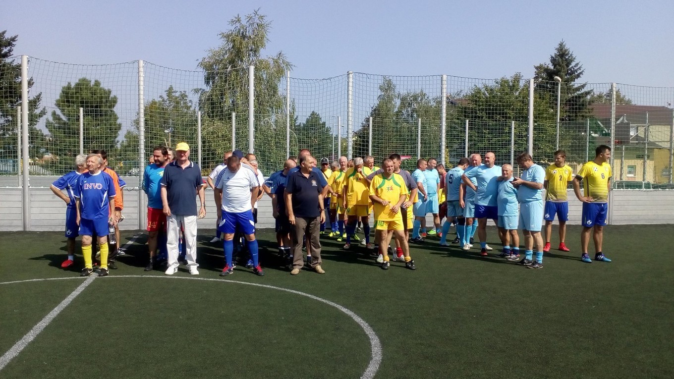 Futbalové legendy si opäť zahrali.